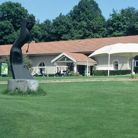 Western Golf D'albon Hotel