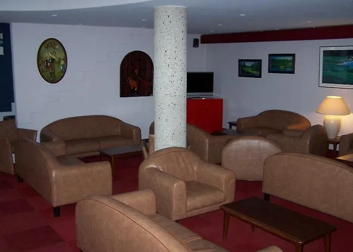 فندق Western Golf D'albon