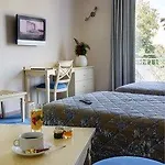 Western Golf D'albon Hotel Albon