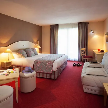 Western Golf D'albon Hotel Albon