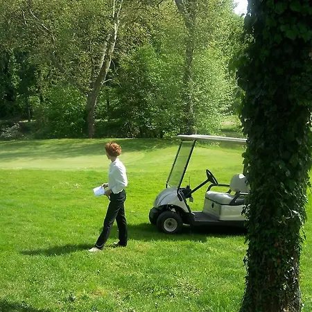 Western Golf D'albon Hotel 3*