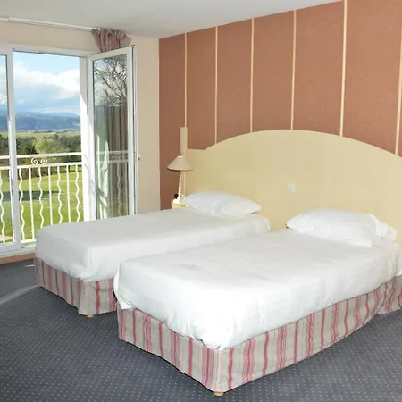 Western Golf D'albon Hotel Albon