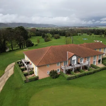Western Golf D'albon Hotel 3*