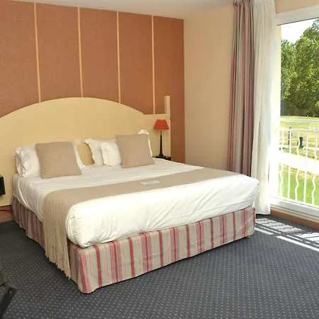 Domaine Golf Szálloda 3*