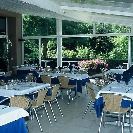 Western Golf D'albon Hotel 3*